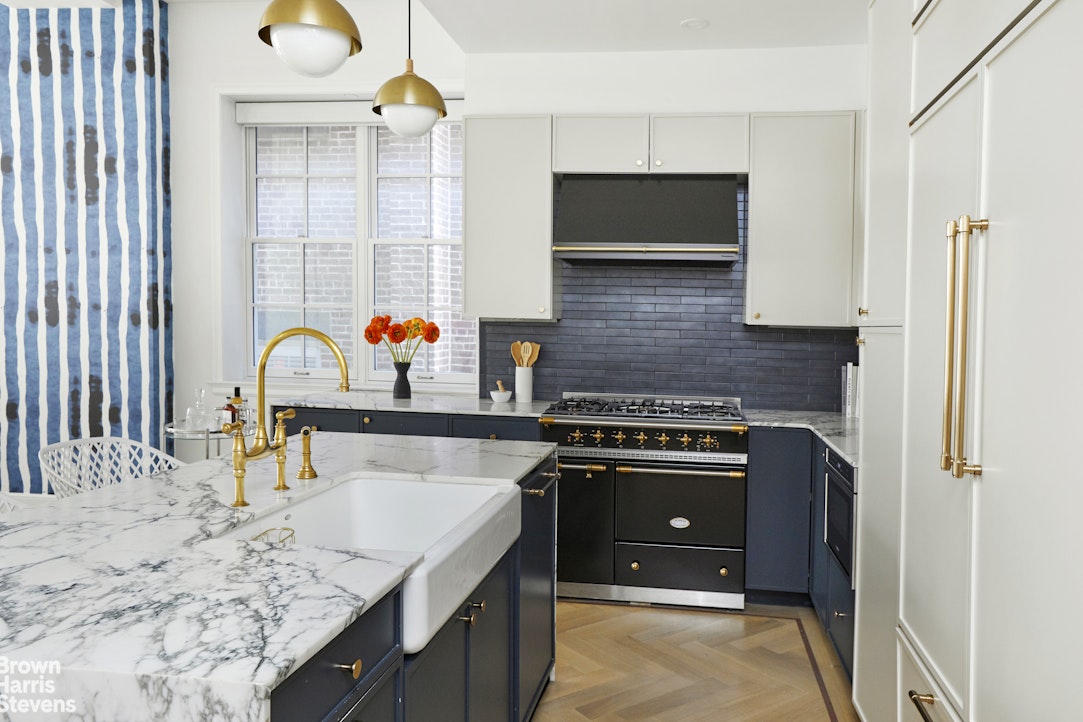 155 Noble Street, Unit 1 Brooklyn, NY 11222 - Photo 4 of 23