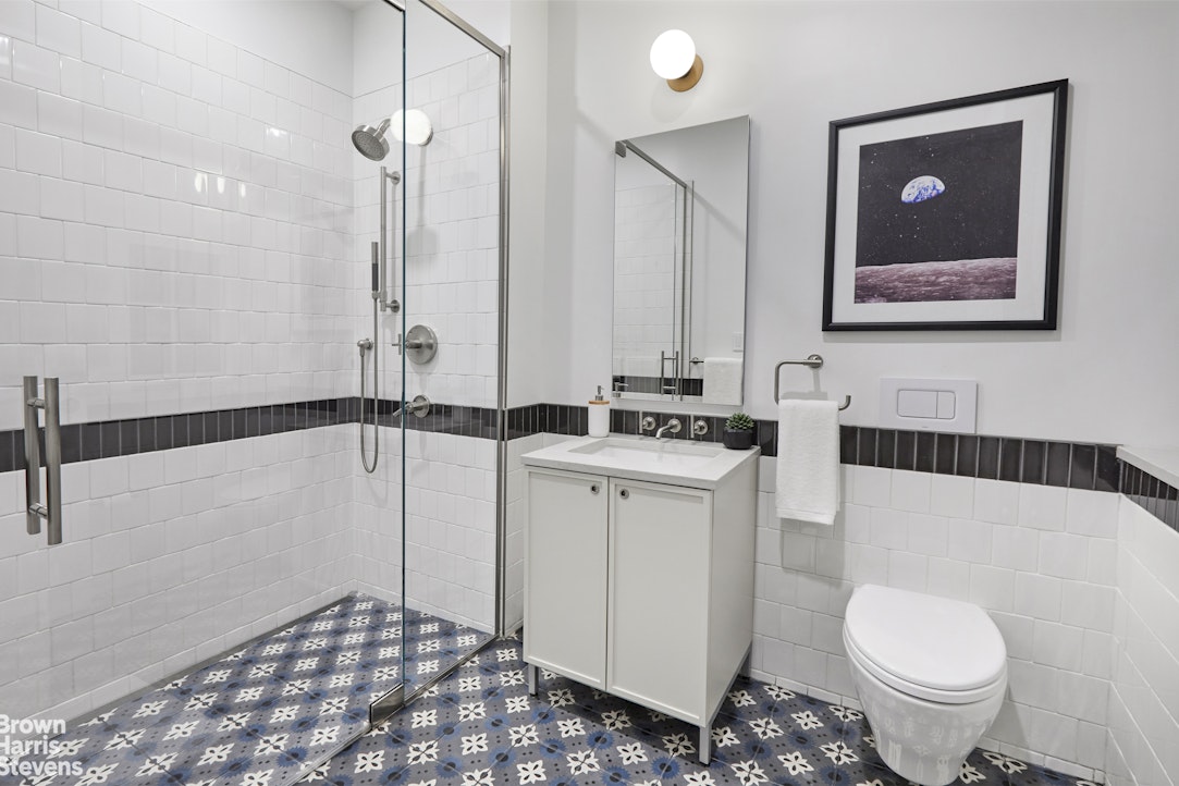 155 Noble Street, Unit 1 Brooklyn, NY 11222 - Photo 9 of 23