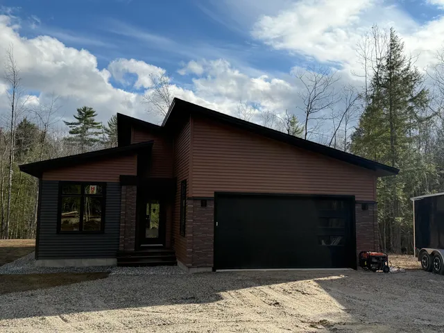 $599,900 | 7 Brook Haven Lane, Harrison, ME 04040