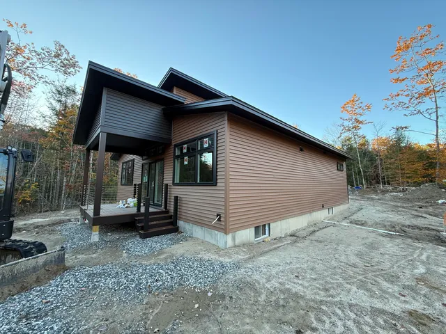 $599,900 | 7 Brook Haven Lane, Harrison, ME 04040
