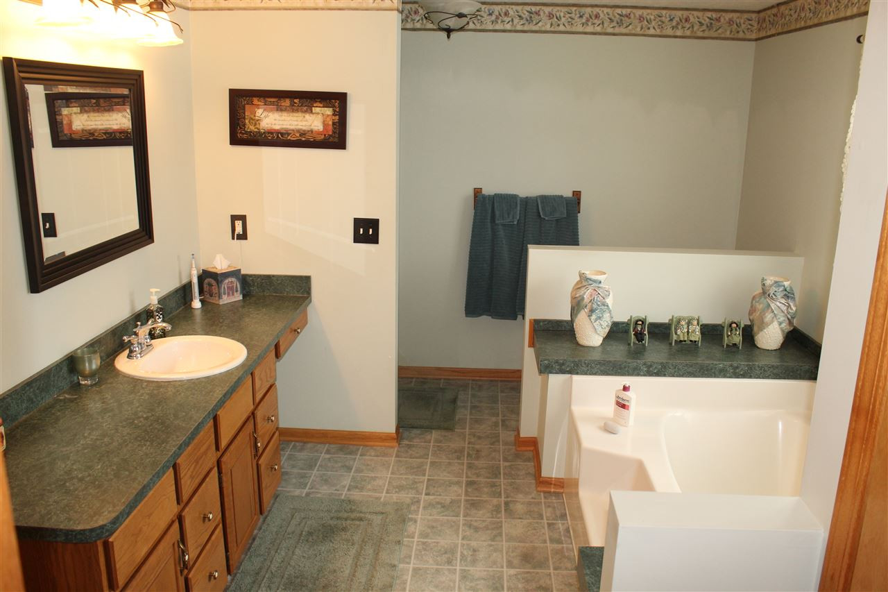 2295 North Portage Road Jackson, MI 49201 - Photo 11 of 26 Photo 11