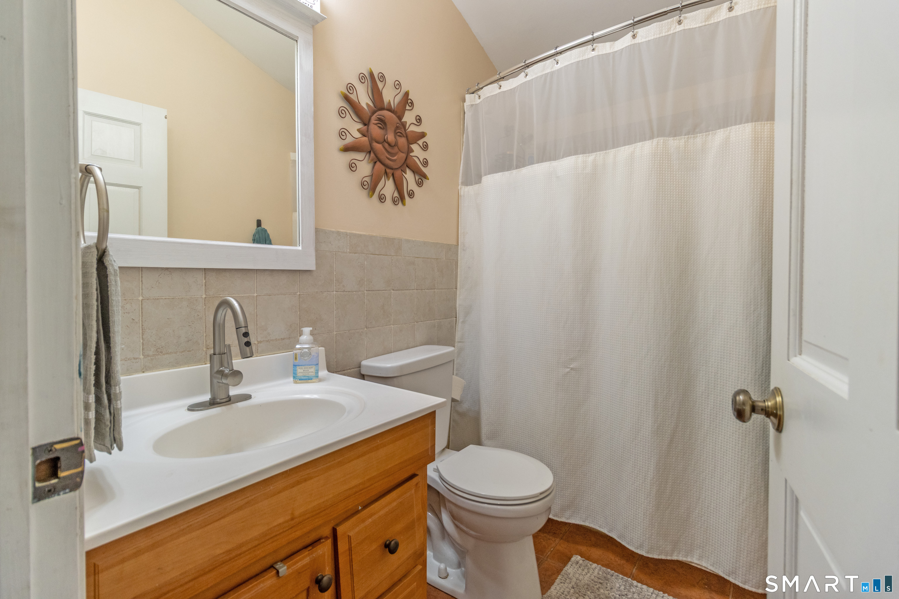 159 Bear Swamp Road East Hampton, CT 06424 - Photo 13 of 40