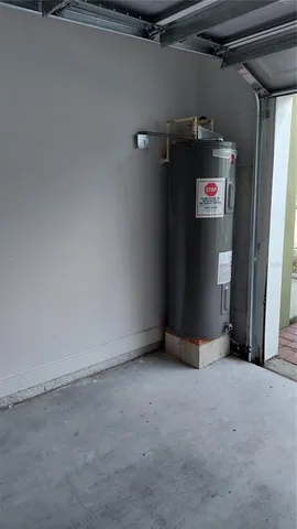 $2,700 | 12 West Princeton Street, Orlando, FL 32804