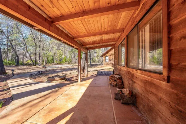 a view of a indoor garage