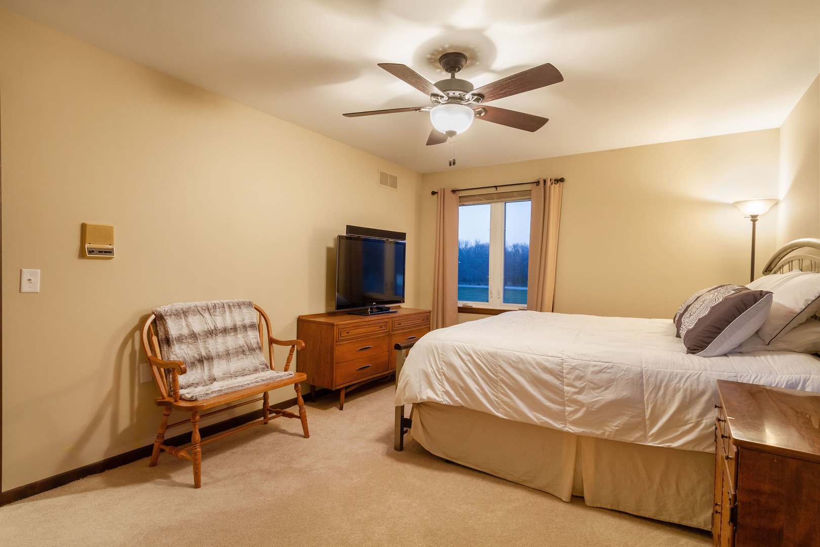 756 Ruth Drive Elgin, IL 60123 - Photo 26 of 41 Gallery Image 26