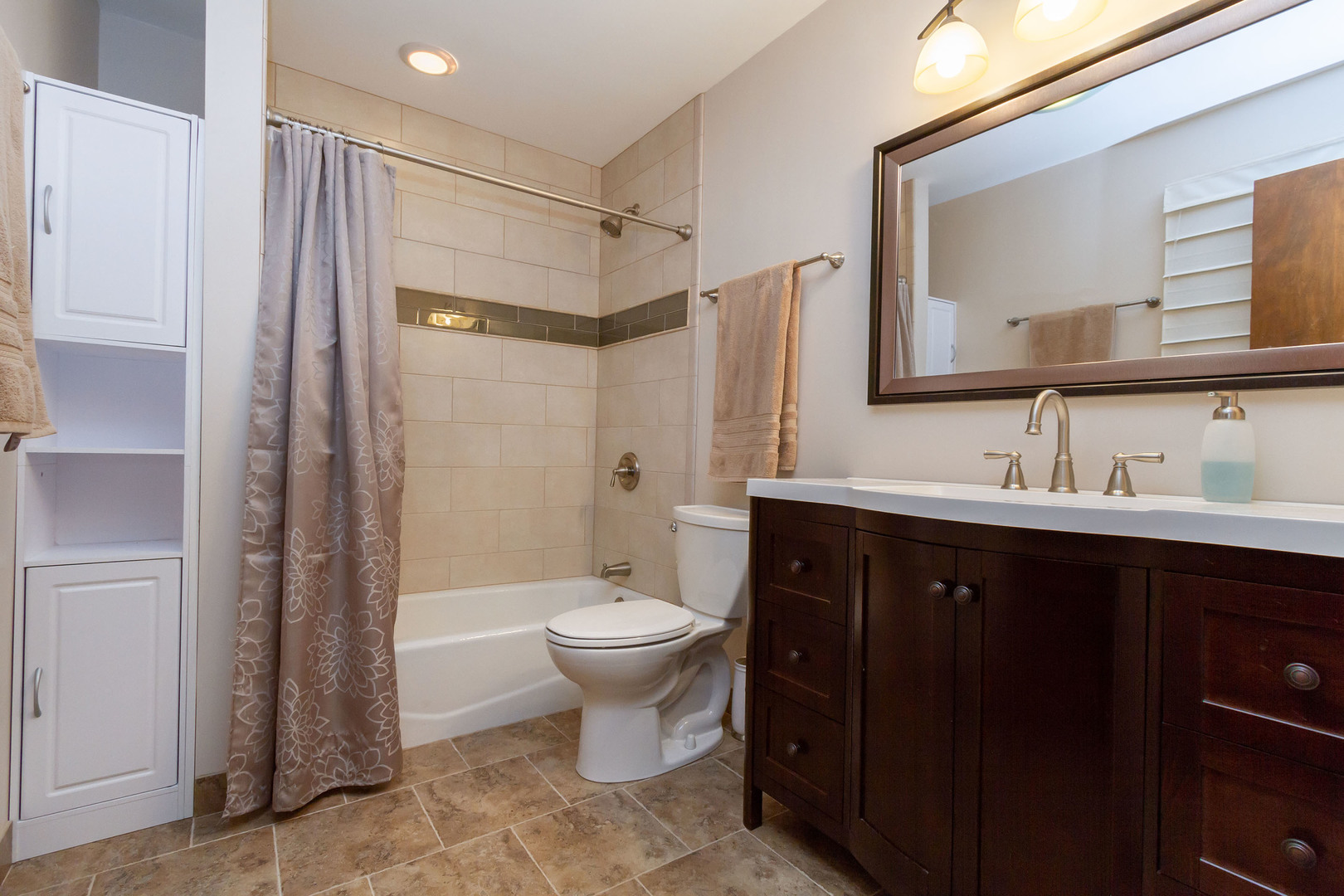 756 Ruth Drive Elgin, IL 60123 - Photo 28 of 41 Gallery Image 28