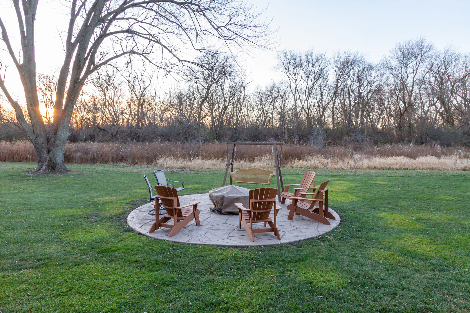 756 Ruth Drive Elgin, IL 60123 - Photo 38 of 41 Gallery Image 38