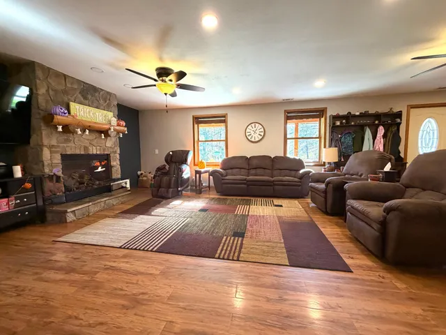 $479,900 | 17256 Trengove Road Northwest, Solway, MN 56678