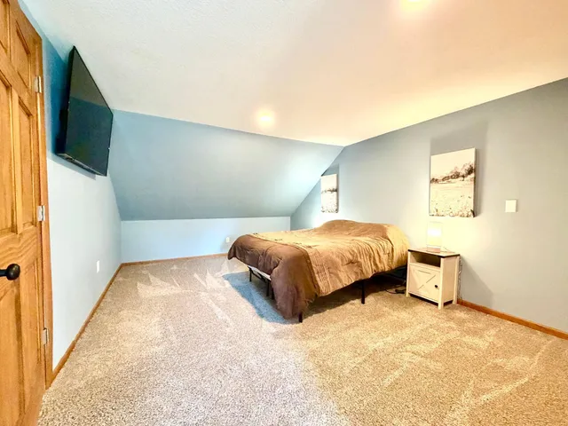 $479,900 | 17256 Trengove Road Northwest, Solway, MN 56678