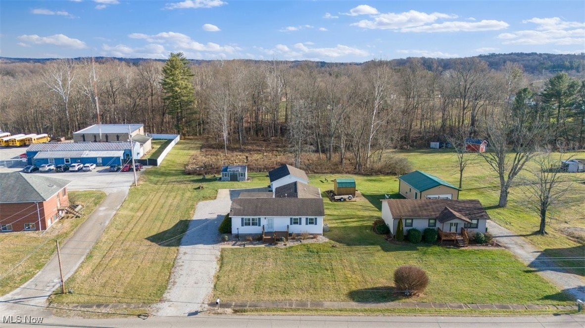 194 Sweetapple Road Vincent, OH 45784 - Photo 4 of 32 Gallery Image 4