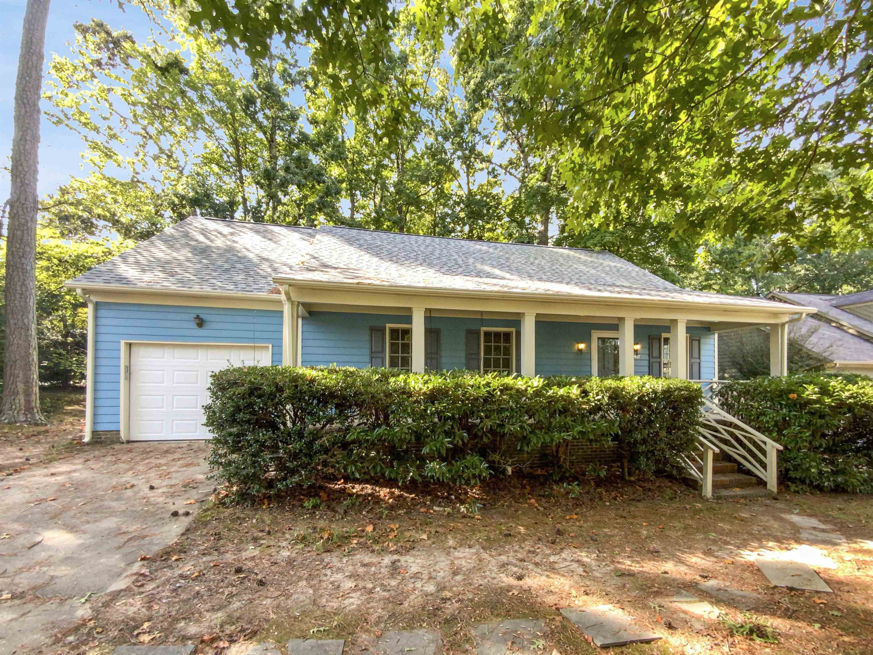 11817 North Exeter Way Raleigh, NC 27613 - Photo 1 of 17 Photo 1