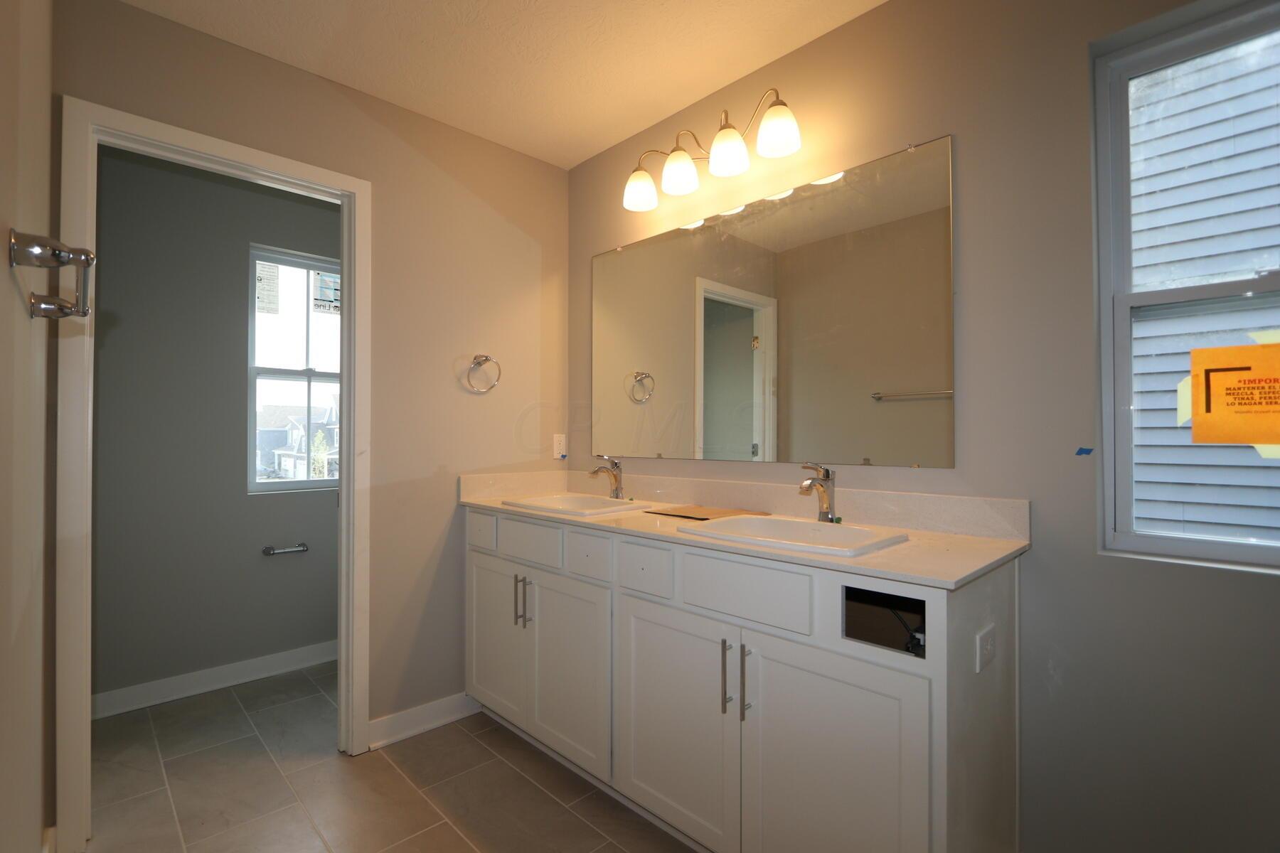 3678 Shoal Way Powell, OH 43065 - Photo 13 of 16 Owner's Bathroom