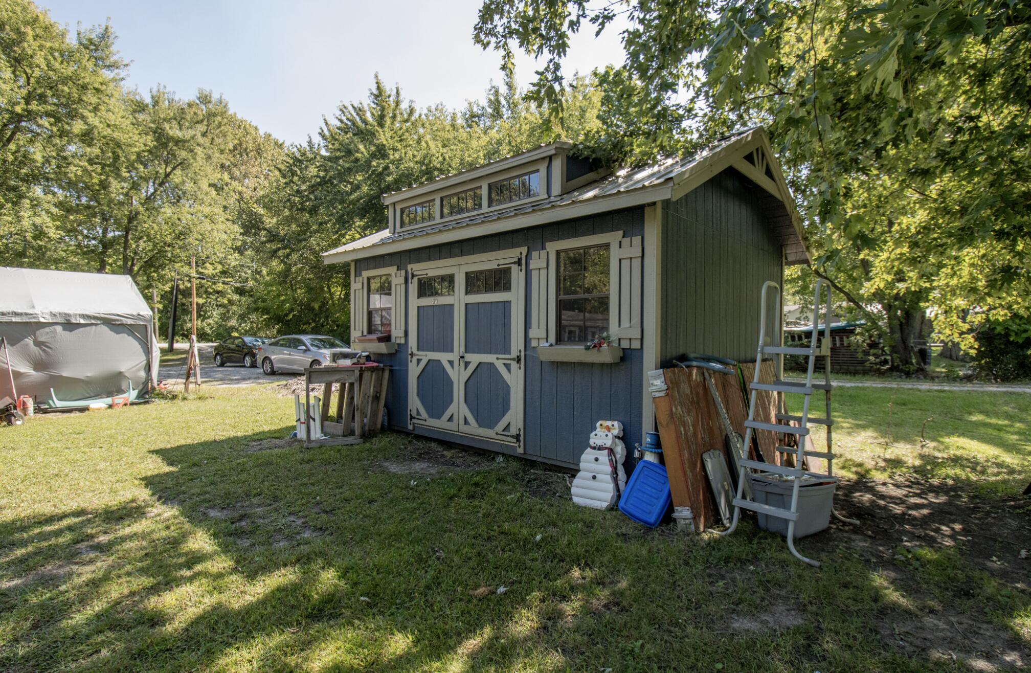 15806 Clark Street Lowell, IN 46356 - Photo 23 of 35 2016x1316