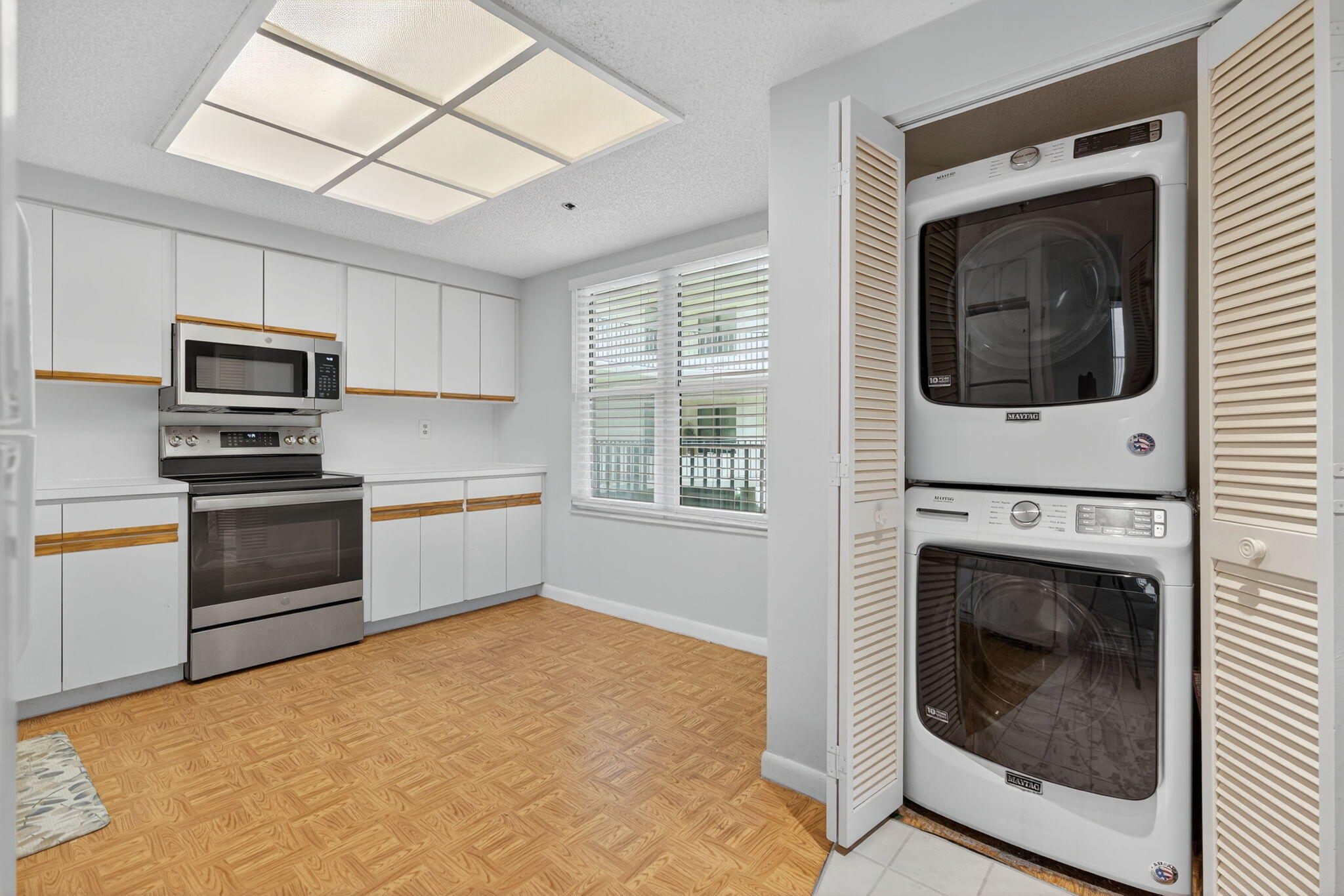 221 Northeast Plantation Road, Unit 213 Stuart, FL 34996 - Photo 32 of 44 25-web-or-mls-_MLP1067