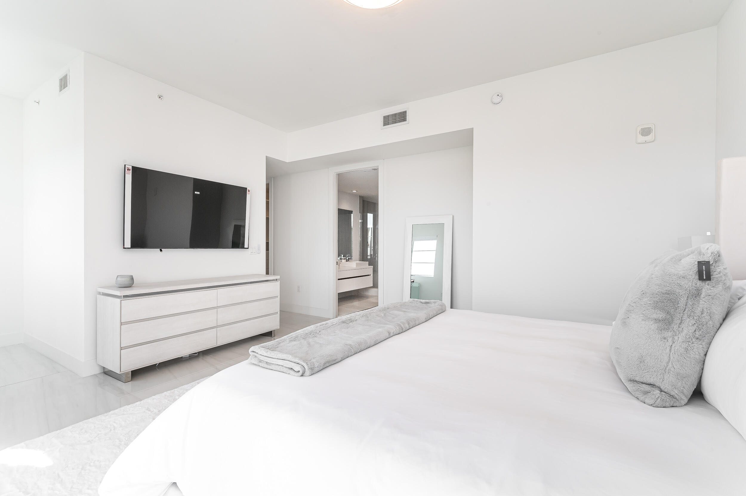 155 East Boca Raton Road, Unit 1103 Boca Raton, FL 33432 - Photo 23 of 57 photo-23