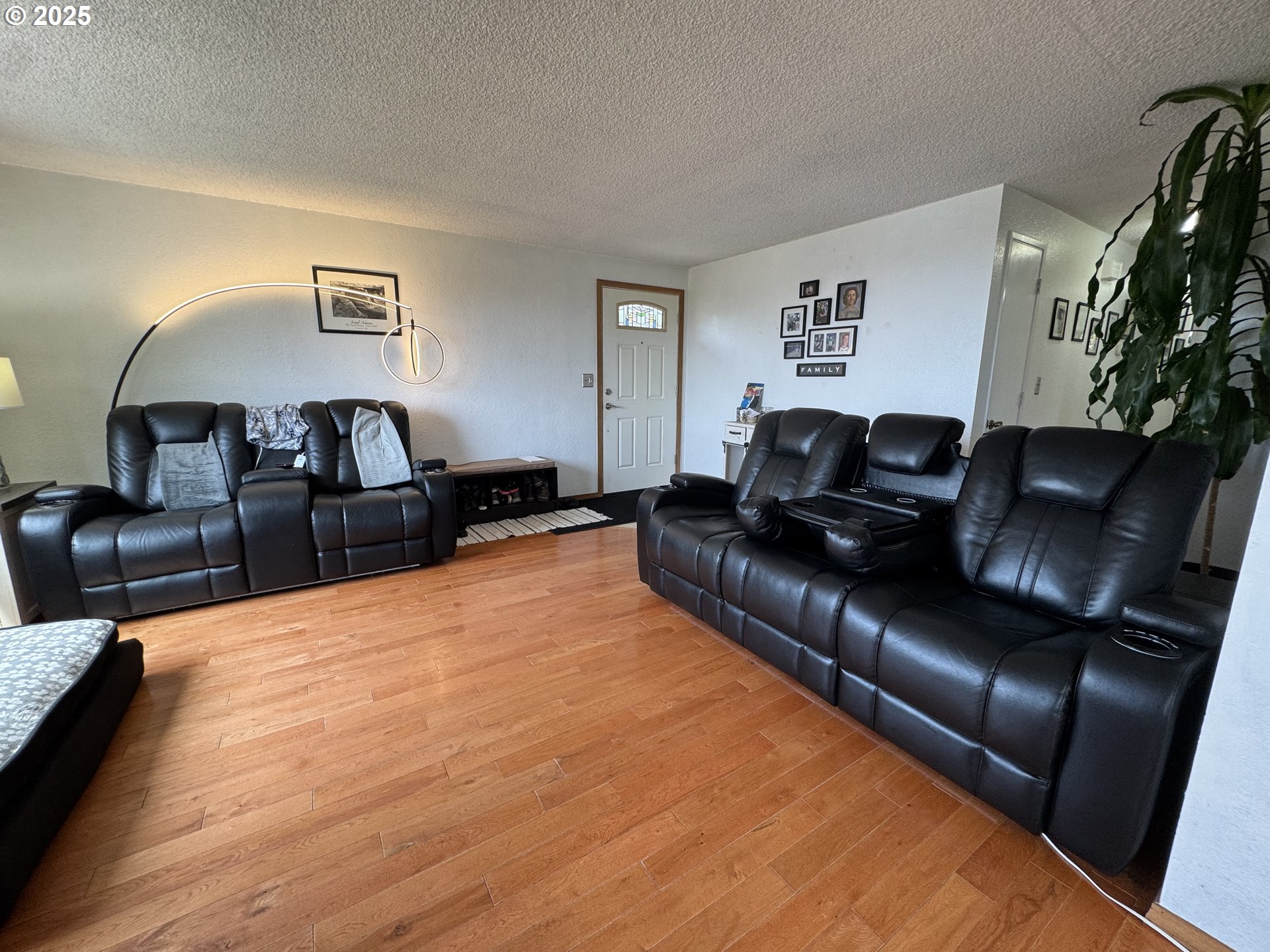 30388 Hillside Terrace Gold Beach, OR 97444 - Photo 15 of 43