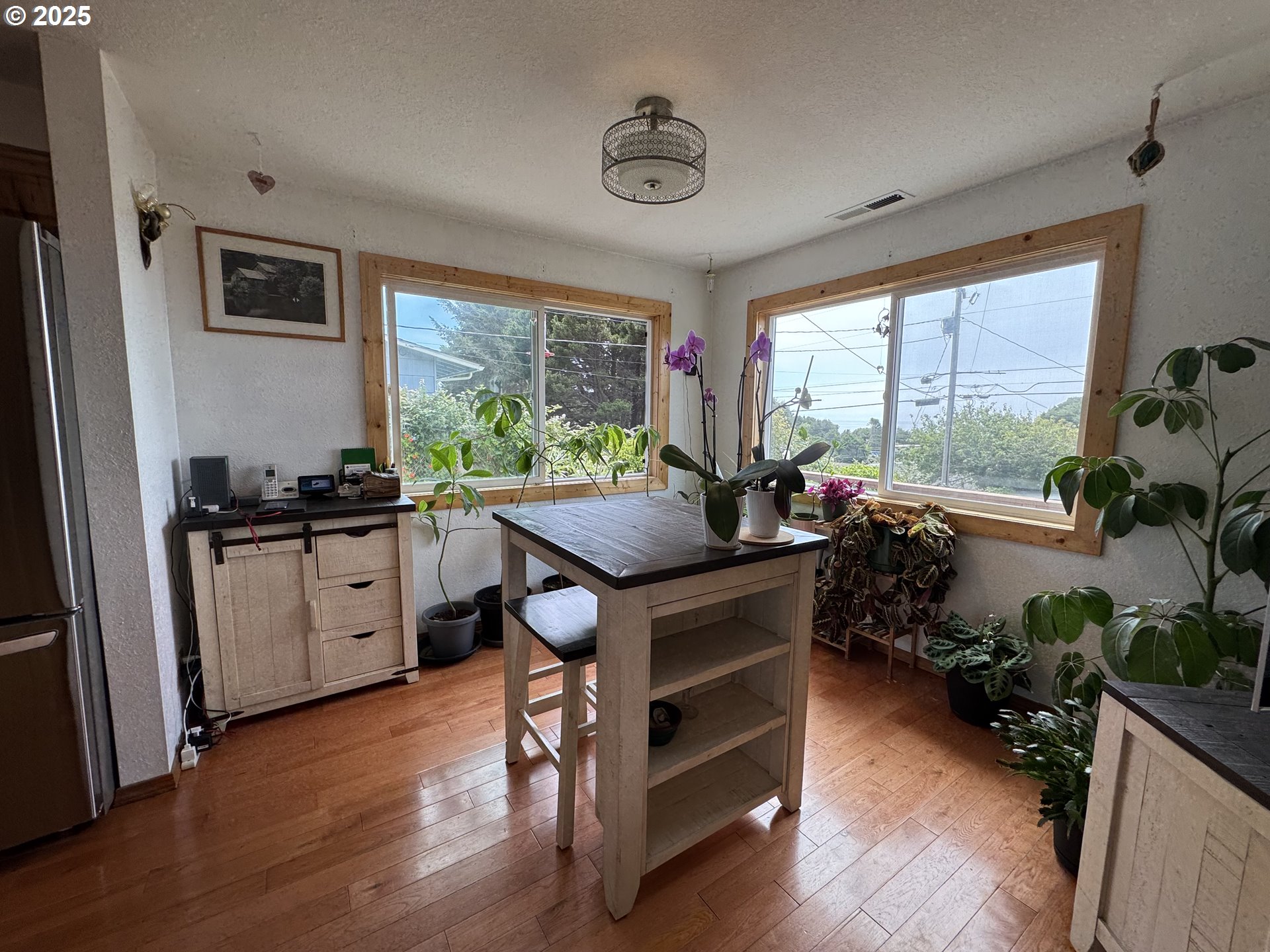 30388 Hillside Terrace Gold Beach, OR 97444 - Photo 18 of 43