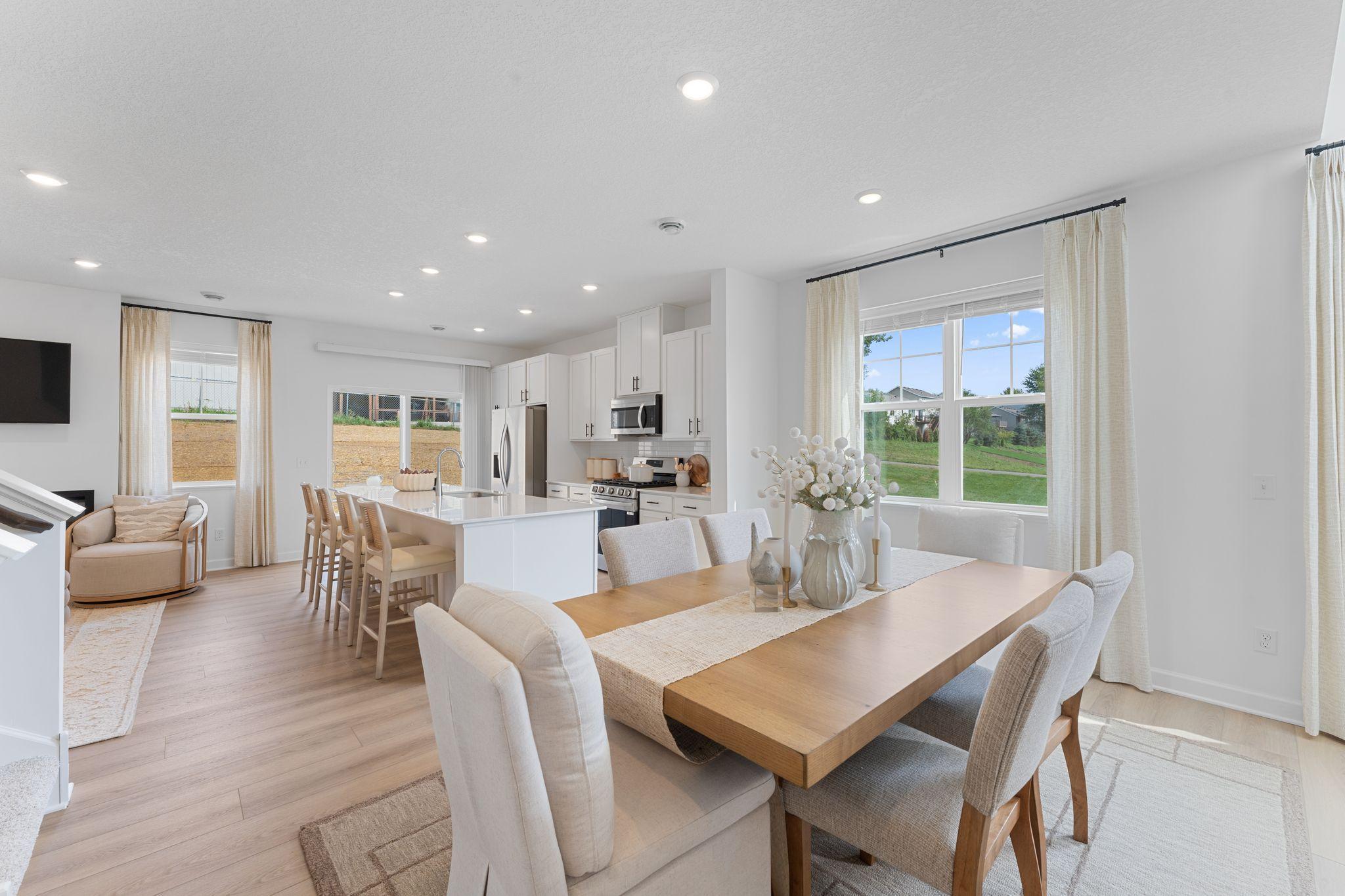 3472 Trails End Road Eagan, MN 55123 - Photo 5 of 28