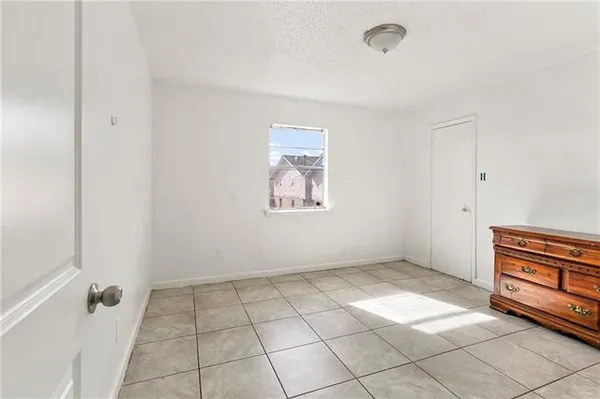 $1,200 | 3729 Long Leaf Lane, Unit C, Harvey, LA 70058