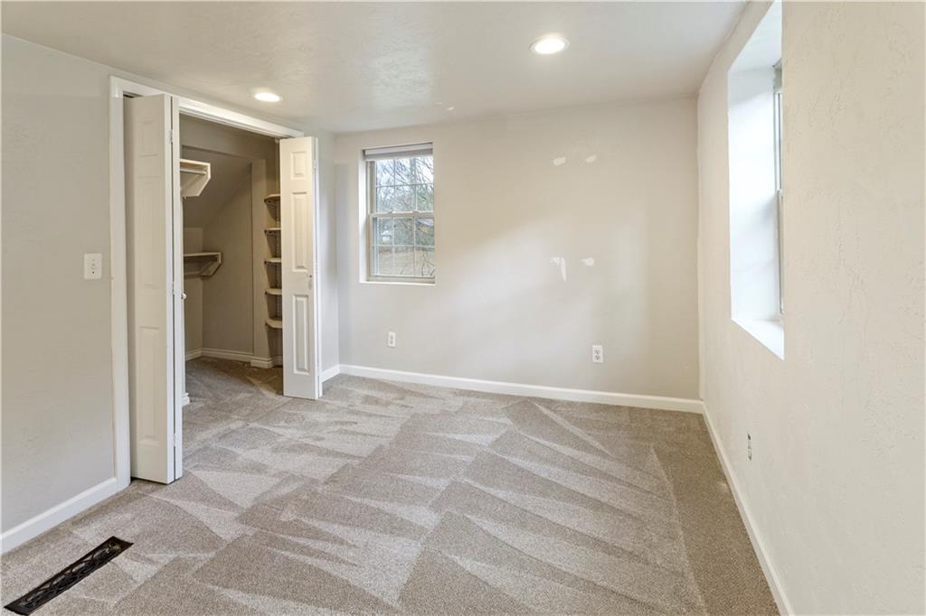 130 Hampton Road Mill Run, PA 15464 - Photo 24 of 50