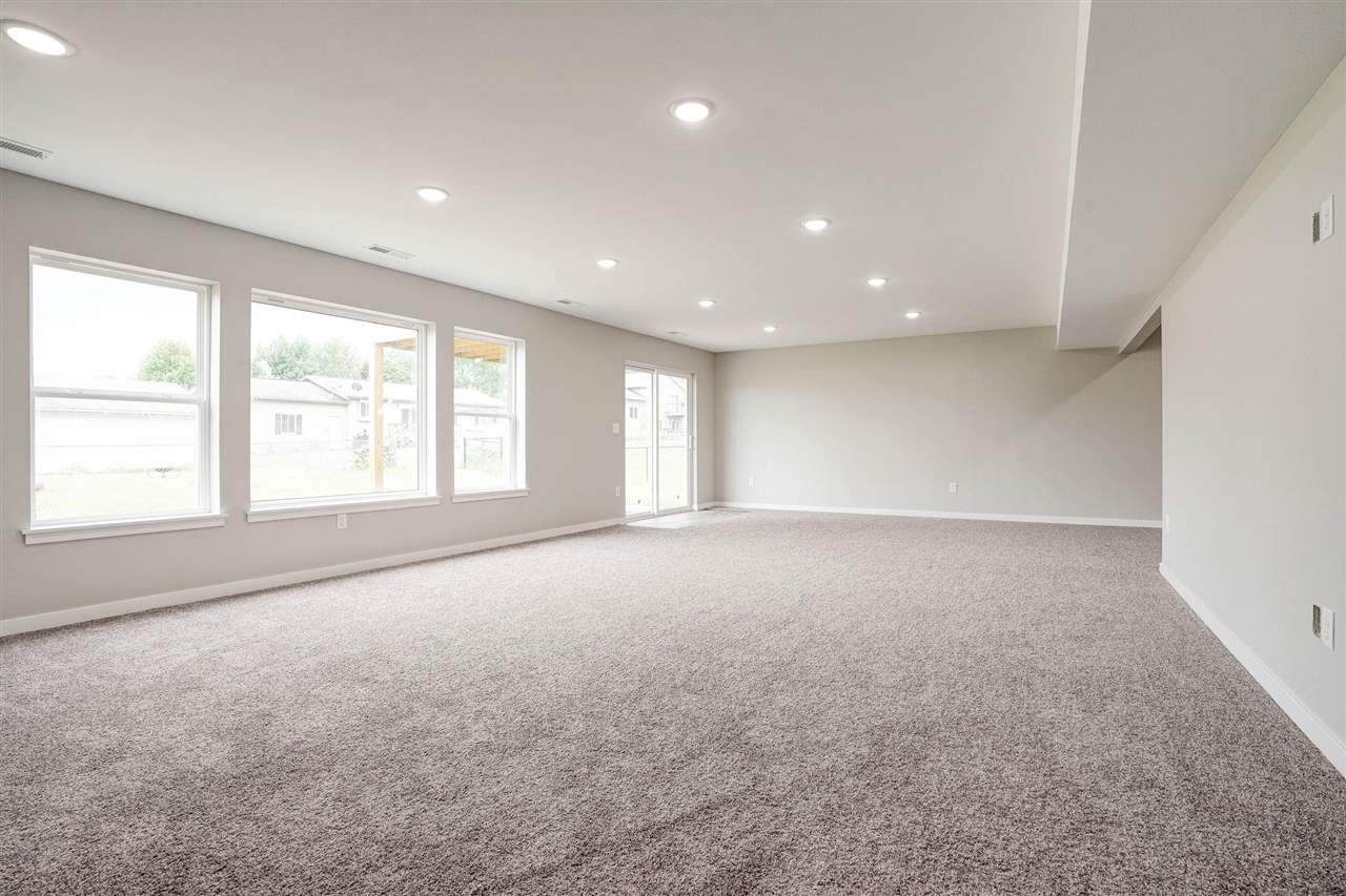 112 Cherry Lane Riverside, IA 52327 - Photo 23 of 37 Gallery Image 23