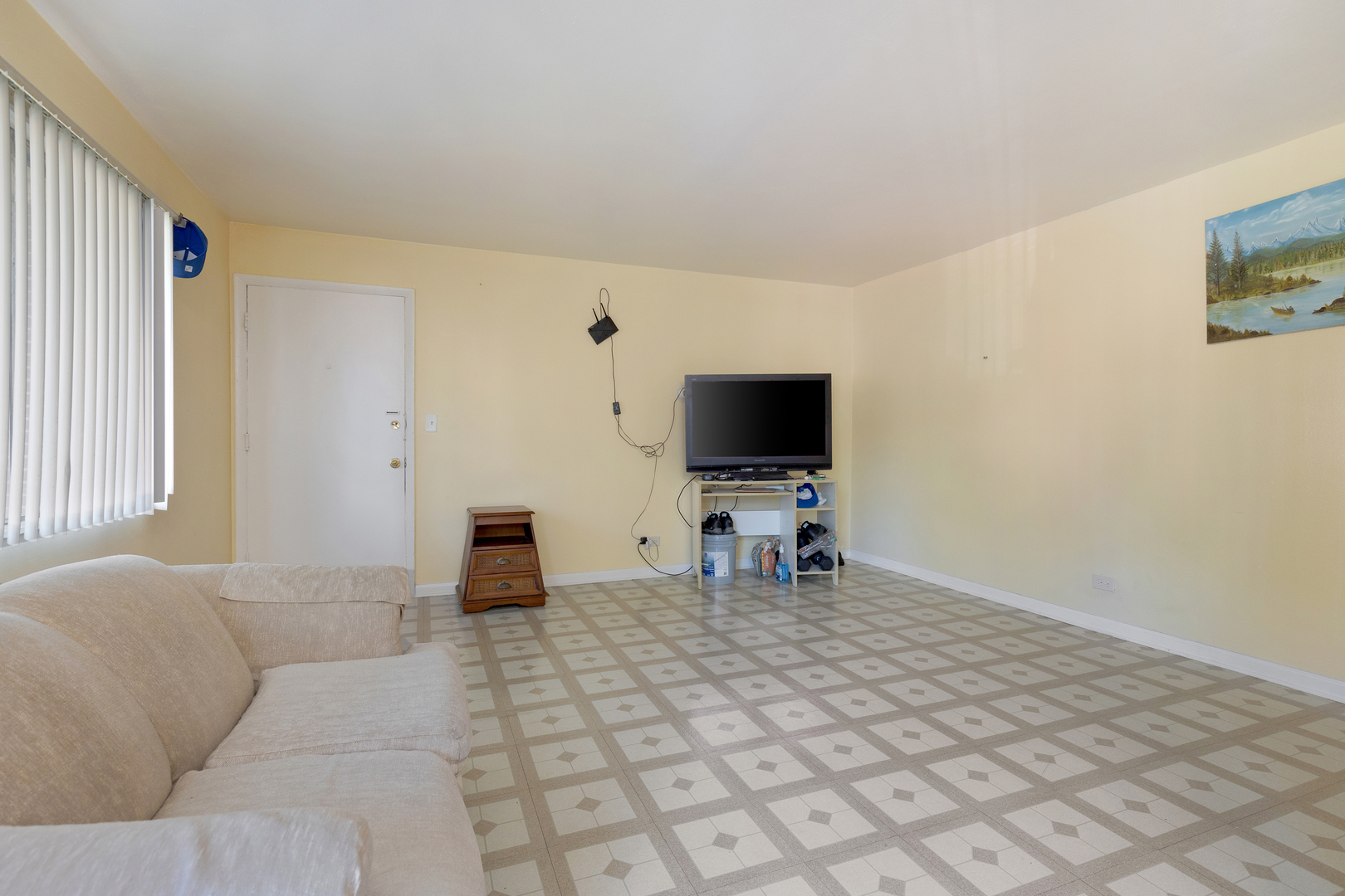 2508 West Algonquin Road, Unit 16 Rolling Meadows, IL 60008 - Photo 2 of 13