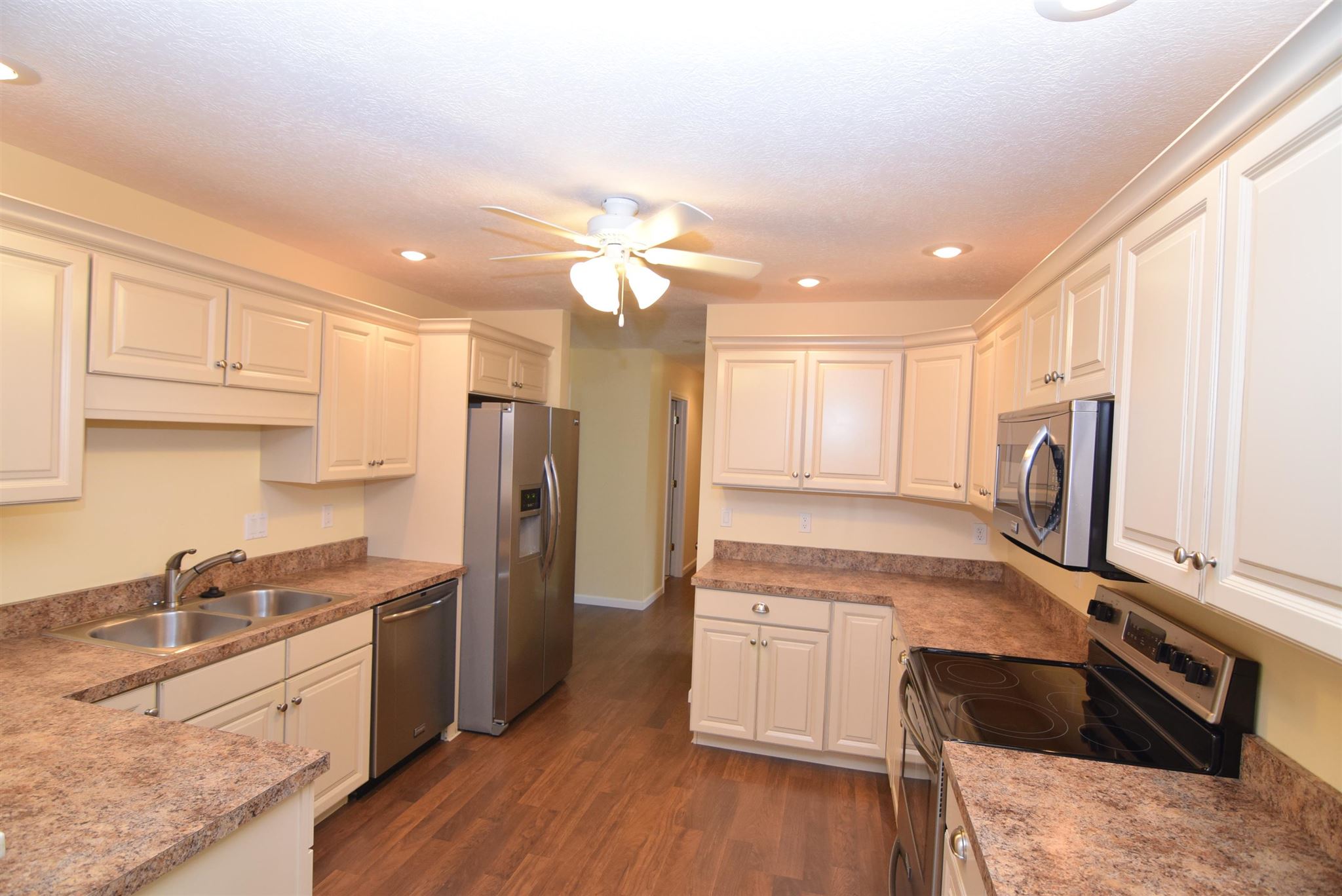 3400 West Riggin Road, Unit 36 Muncie, IN 47304 - Photo 4 of 34 Gallery Image 4