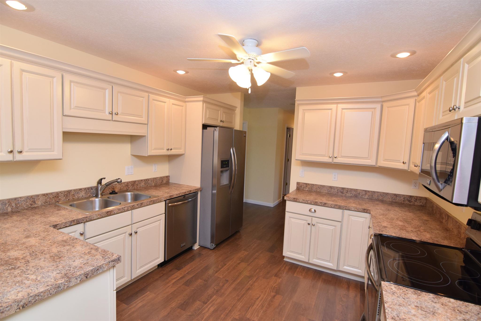 3400 West Riggin Road, Unit 36 Muncie, IN 47304 - Photo 9 of 34 Gallery Image 9
