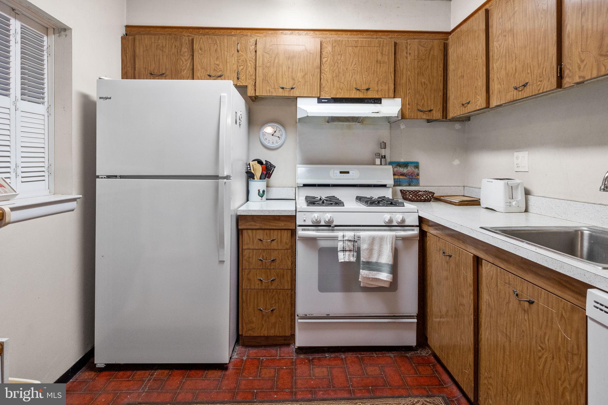 10827 Hawley Road Philadelphia, PA 19154 - Photo 12 of 31 Gallery Image 12