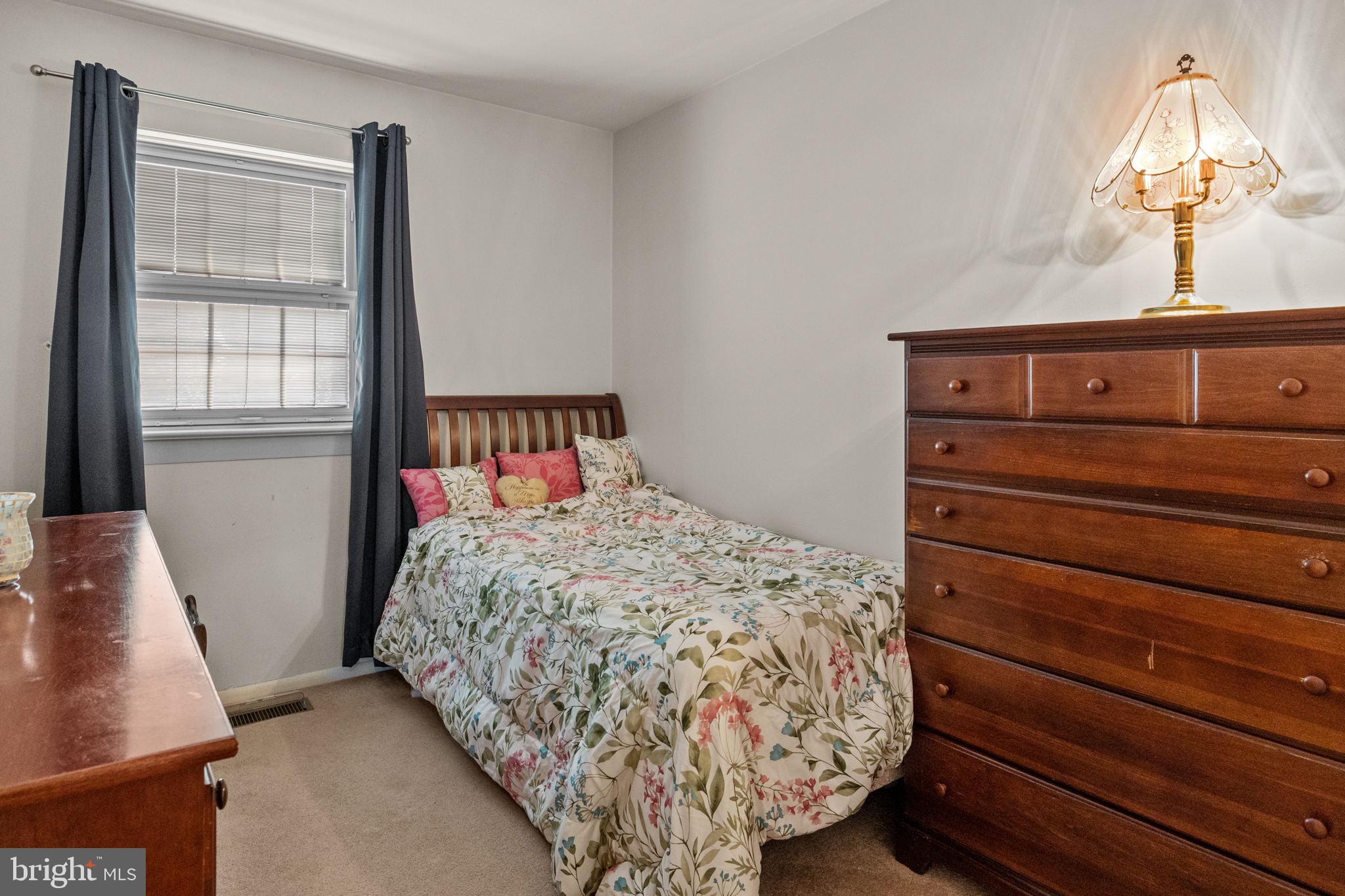 10827 Hawley Road Philadelphia, PA 19154 - Photo 16 of 31 Gallery Image 16