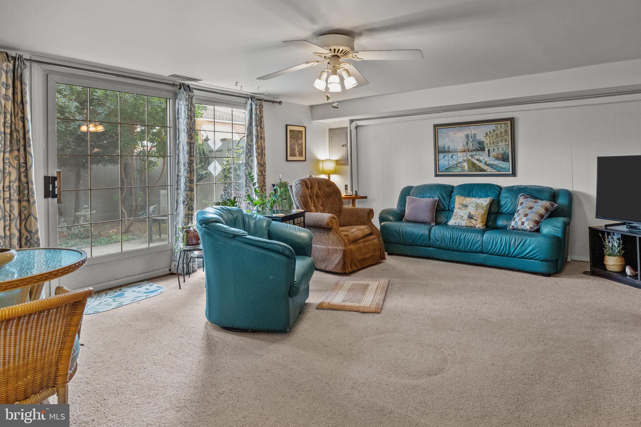 10827 Hawley Road Philadelphia, PA 19154 - Photo 20 of 31 Gallery Image 20