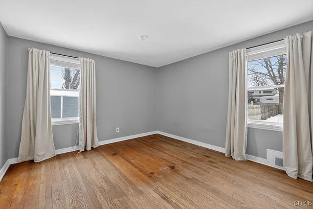 $219,900 | 206 Church Parkway, Cicero, NY 13212