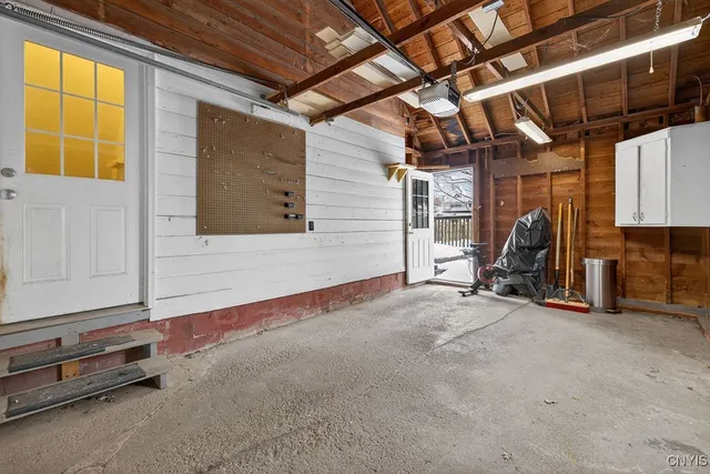 $219,900 | 206 Church Parkway, Cicero, NY 13212