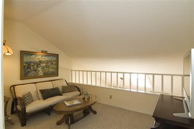 17 Shelldrake Court San Rafael, CA 94903 - Photo 8 of 13 Loft/den or 4th BR