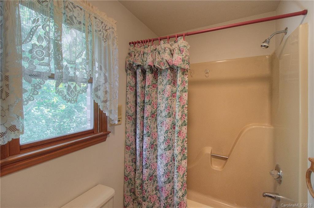 2070 Parks Lafferty Road Concord, NC 28025 - Photo 3 of 32 Gallery Image 3
