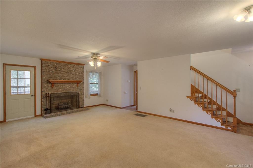 2070 Parks Lafferty Road Concord, NC 28025 - Photo 5 of 32 Gallery Image 5
