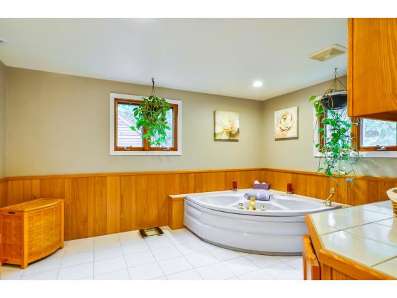 143 Brooks Road Barrington, NH 03825 - Photo 21 of 34 Gallery Image 21