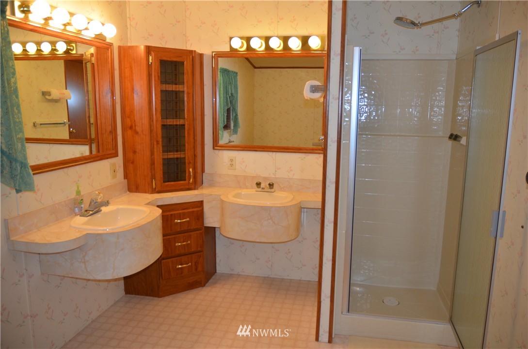 70 Clemons Road, Unit 4 Montesano, WA 98563 - Photo 12 of 25 Gallery Image 12