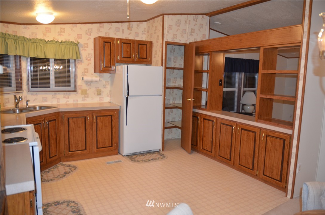 70 Clemons Road, Unit 4 Montesano, WA 98563 - Photo 3 of 25 Gallery Image 3