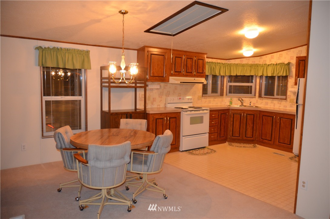 70 Clemons Road, Unit 4 Montesano, WA 98563 - Photo 5 of 25 Gallery Image 5