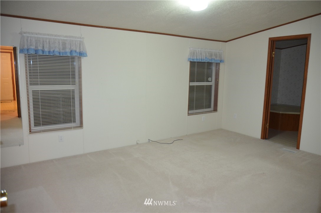 70 Clemons Road, Unit 4 Montesano, WA 98563 - Photo 9 of 25 Gallery Image 9