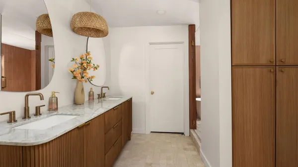 $1,049,000 | 9107 Cedar Crest Drive, Austin, TX 78750