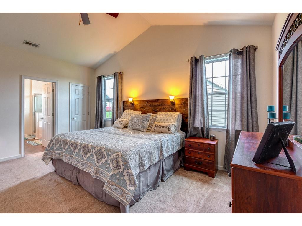 529 Suffolk Road Johnson City, TN 37615 - Photo 16 of 35 Photo 16