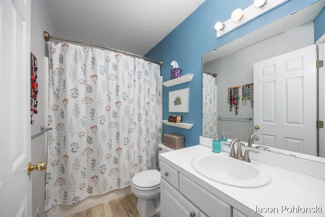 $254,900 | 4916 Castle Hill Court Northeast, Rockford, MI 49341