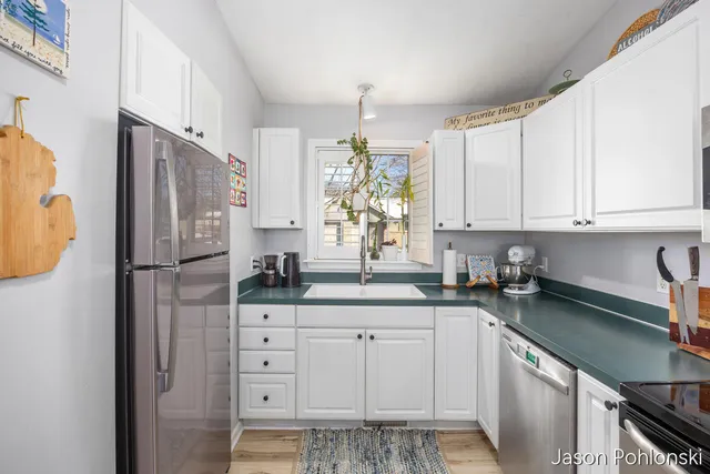 $254,900 | 4916 Castle Hill Court Northeast, Rockford, MI 49341