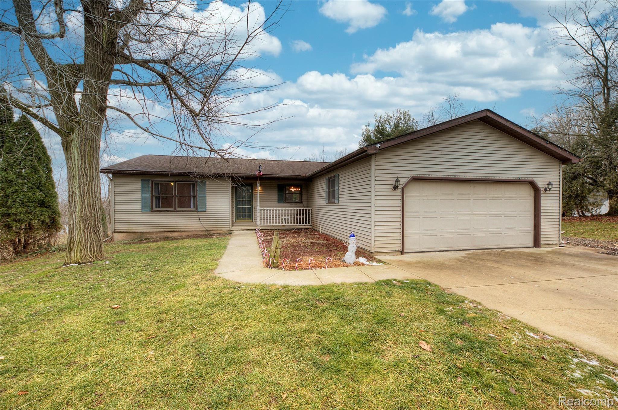 5049 Mason Road Howell, MI 48843 - Photo 42 of 42 4H8A1071_2_3b.jpg