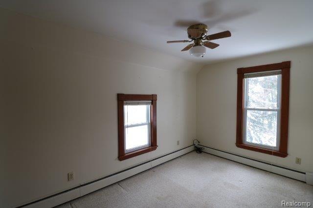 2705 East Newark Road Lapeer, MI 48446 - Photo 17 of 31 IMG_4341.jpg