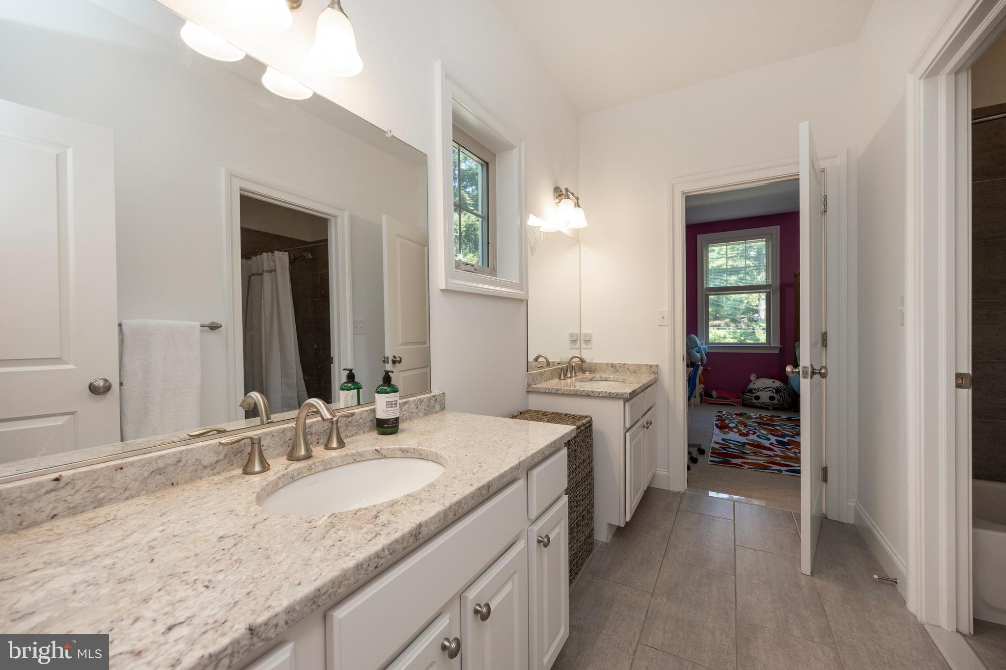 209 Deepdale Road Wayne, PA 19087 - Photo 40 of 63 Jack and Jill Bath