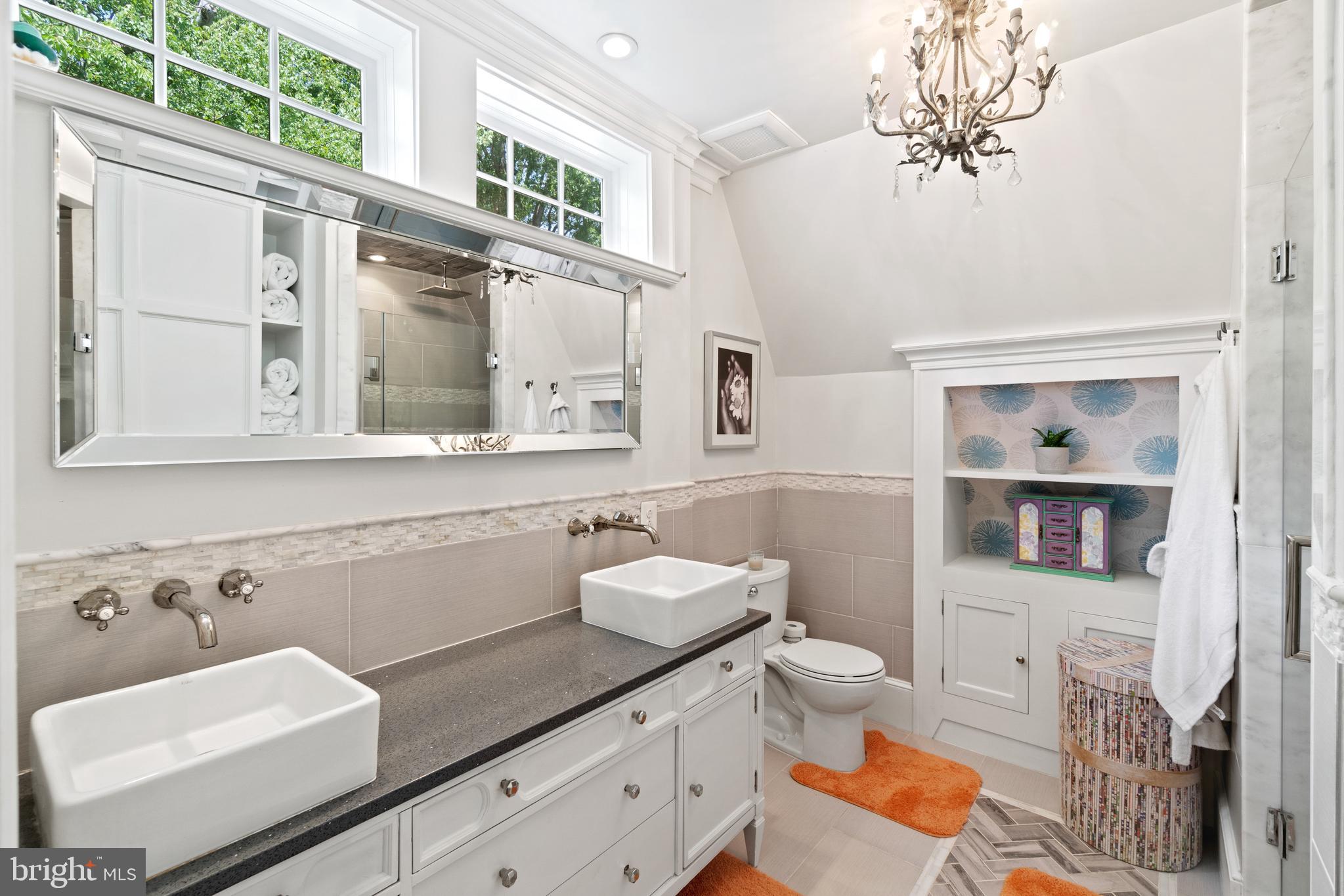 113 West Braddock Road Alexandria, VA 22301 - Photo 15 of 36 Double vanities in the owner's bath