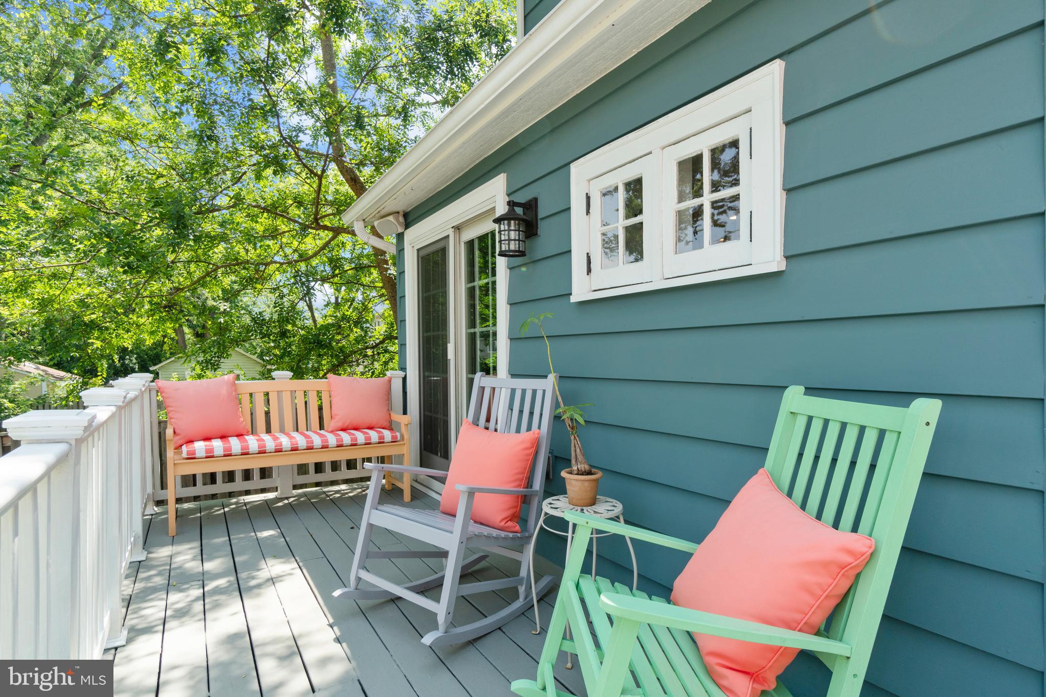 113 West Braddock Road Alexandria, VA 22301 - Photo 26 of 36 Enjoy morning coffee on your deck
